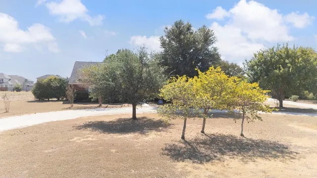 $3,000,000 | 900 County Road 132, Hutto, TX 78634