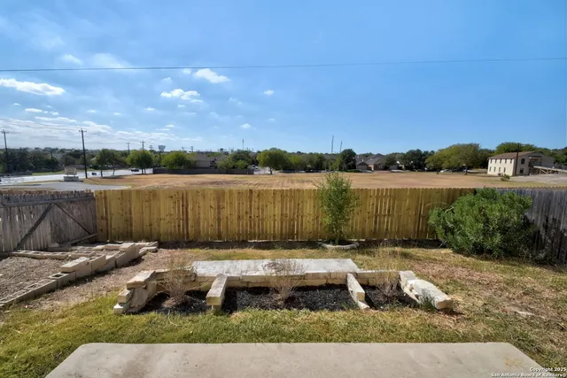 $1,600 | 415 Mallow Grove, San Antonio, TX 78253