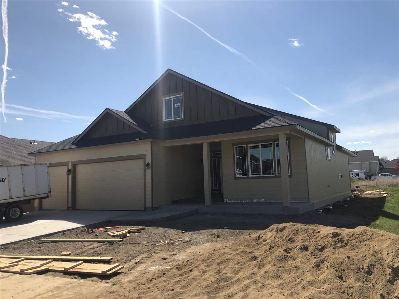8517 North Maple Lane Spokane, WA 99208 - Photo 1 of 17