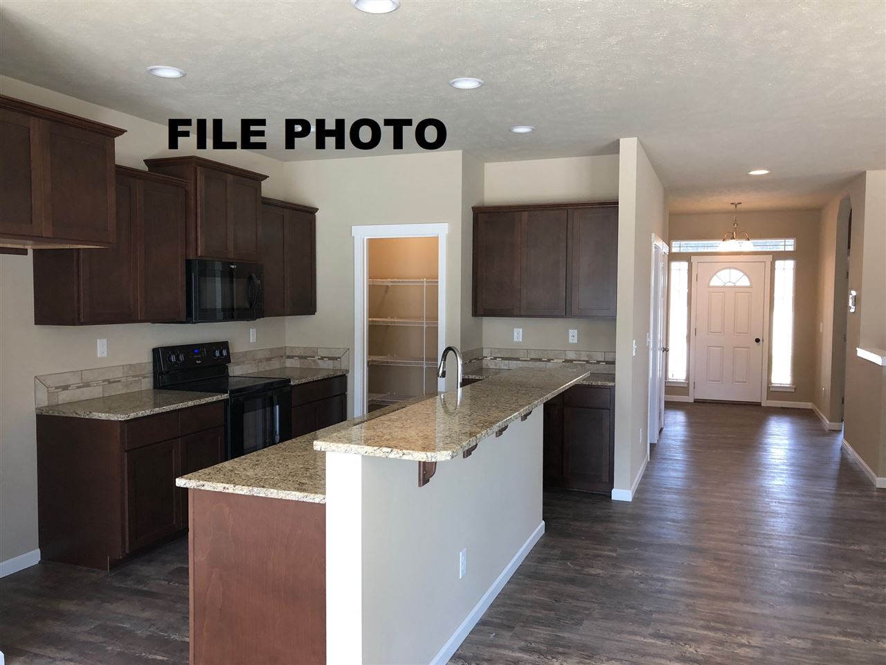 8517 North Maple Lane Spokane, WA 99208 - Photo 5 of 17
