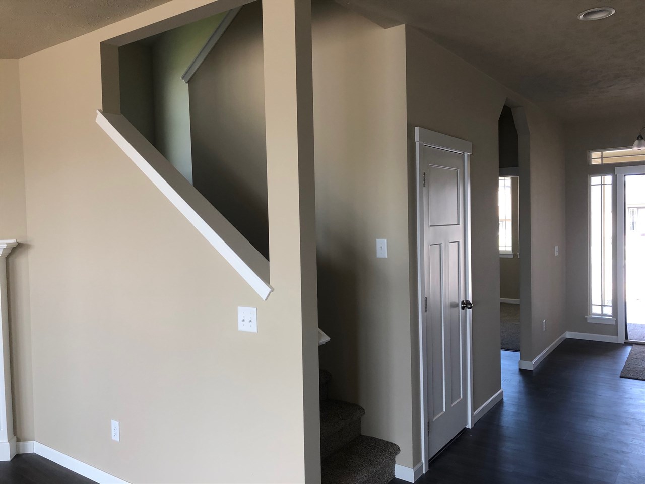 8517 North Maple Lane Spokane, WA 99208 - Photo 8 of 17