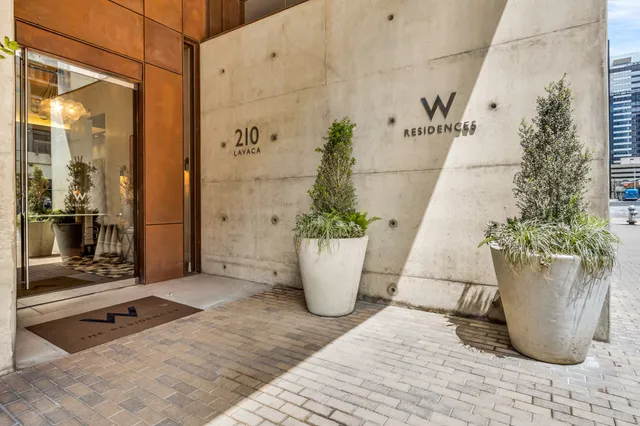 $1,575,000 | 210 Lavaca Street, Unit 2308, Austin, TX 78701