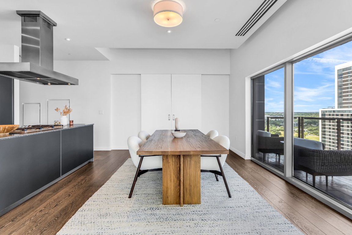 210 Lavaca Street, Unit 2308 Austin, TX 78701 - Photo 7 of 37 Dining area