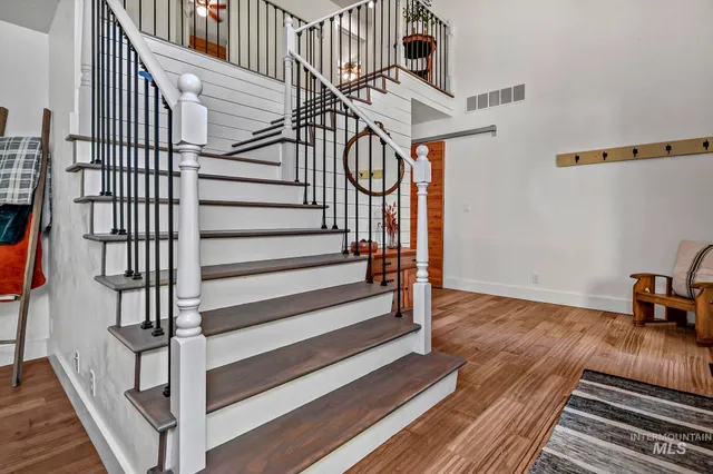 $1,060,000 | 1067 North Arlington Drive, Eagle, ID 83616