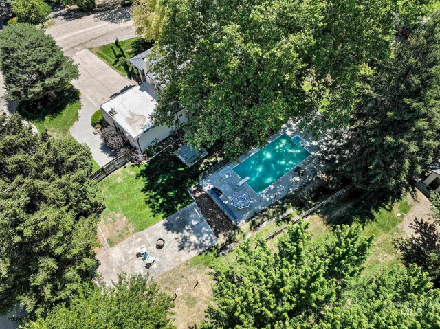 $1,060,000 | 1067 North Arlington Drive, Eagle, ID 83616