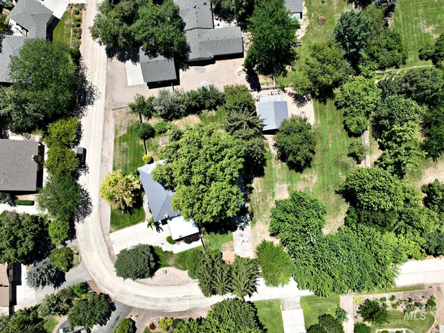 $1,060,000 | 1067 North Arlington Drive, Eagle, ID 83616