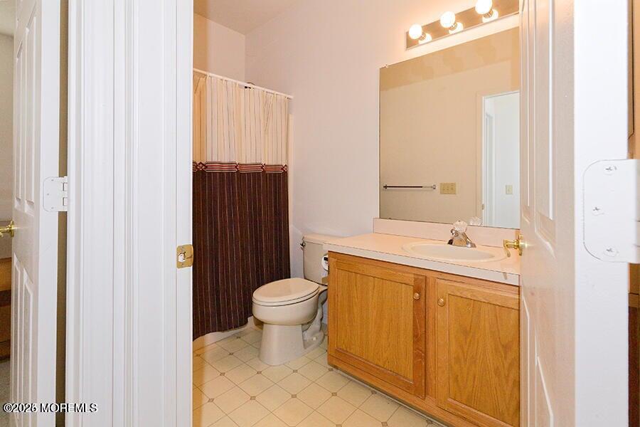 158 Sandpiper Road Barnegat, NJ 08005 - Photo 19 of 22 bath room