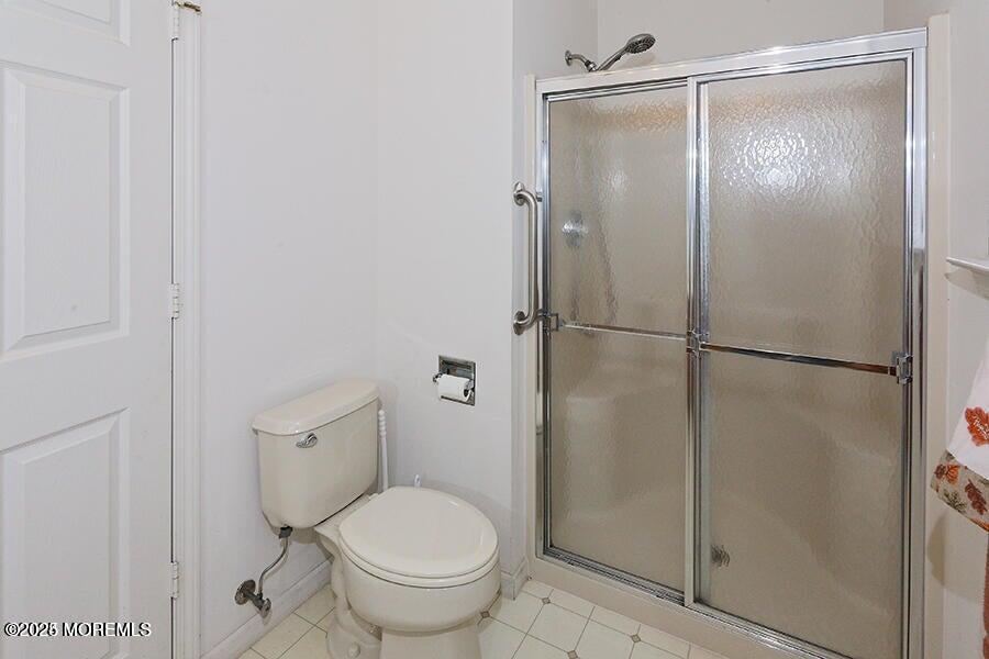 158 Sandpiper Road Barnegat, NJ 08005 - Photo 21 of 22 Bathroom