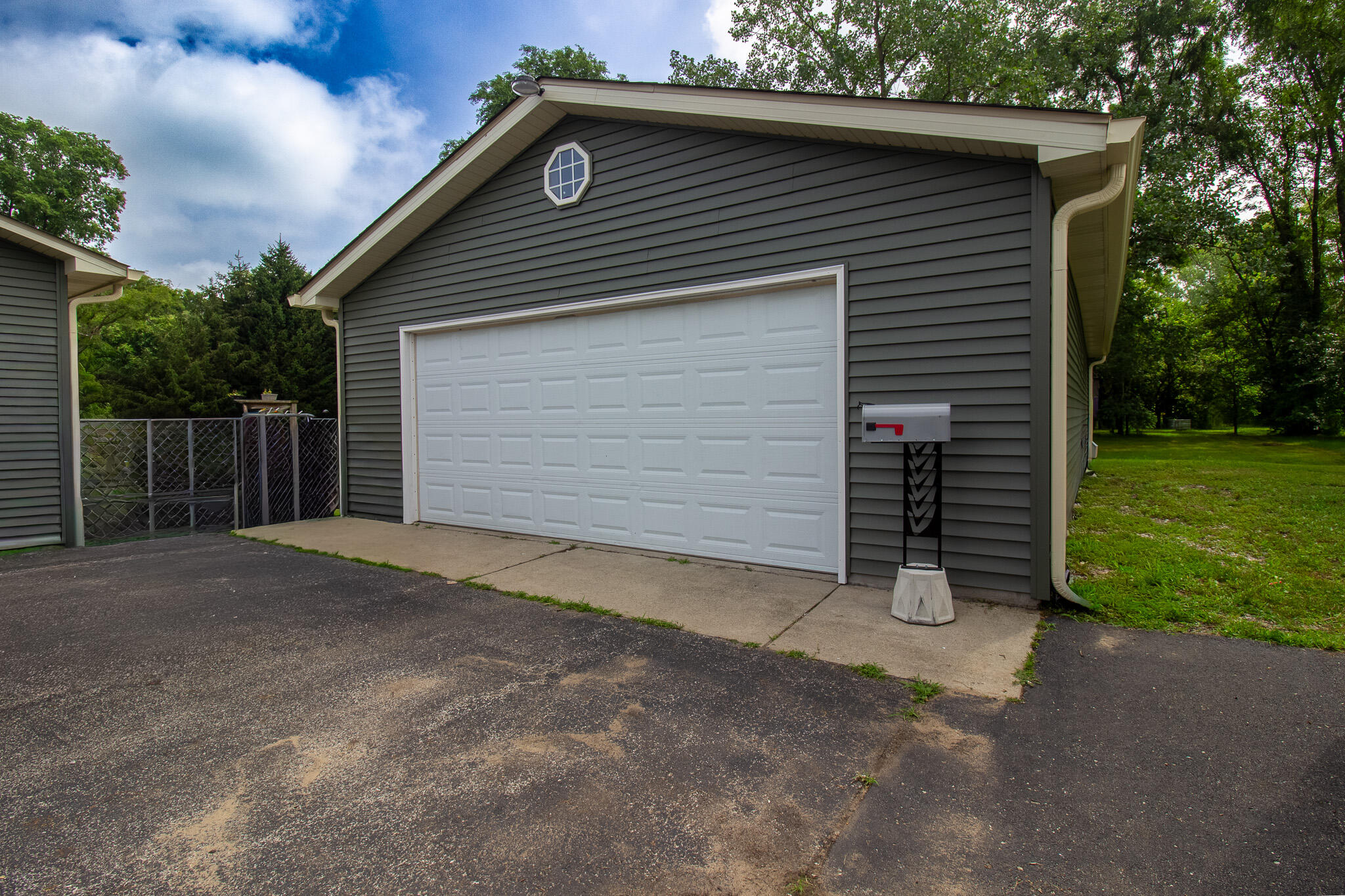 11555 North 1200th Road West Demotte, IN 46310 - Photo 3 of 29 2048x1365