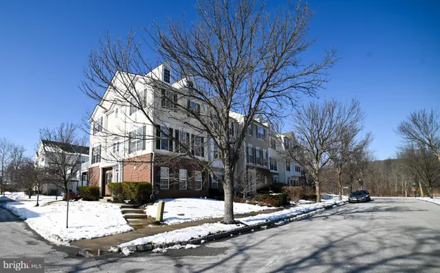 a street view of a building