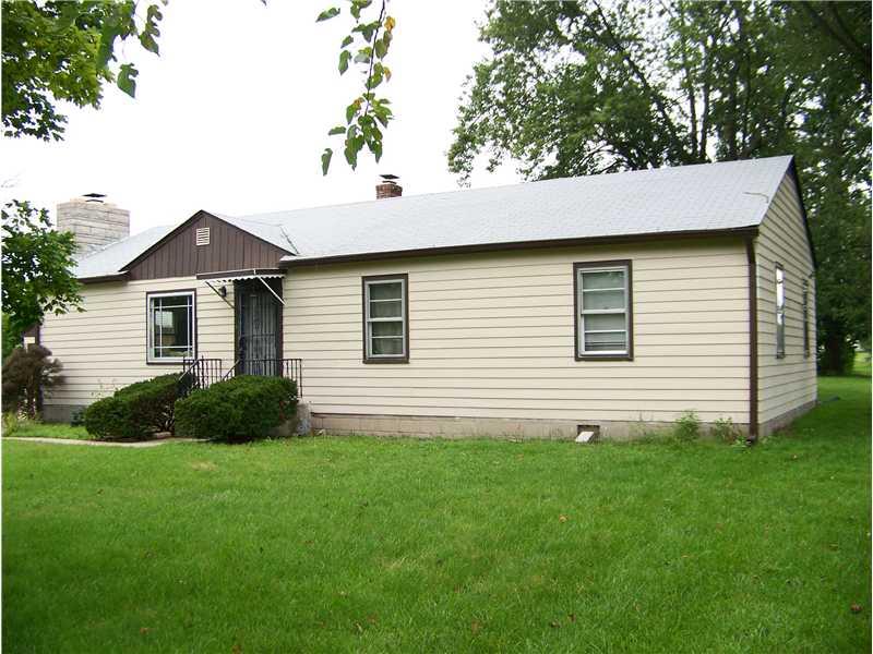 1308 South Post Road Indianapolis, IN 46239 - Photo 2 of 23 Gallery Image 2