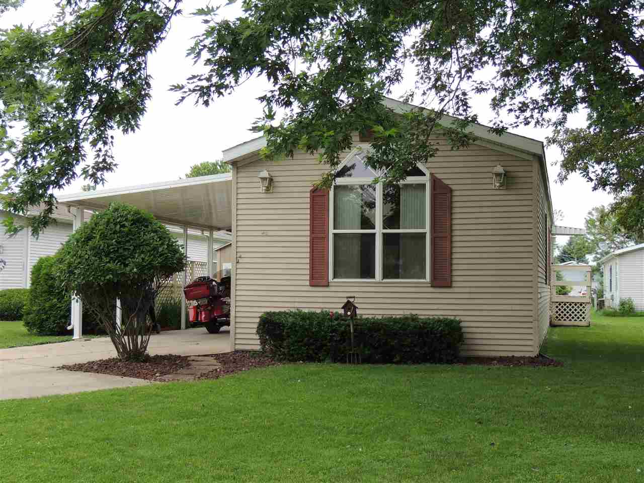 410 Greenview Road Belvidere, IL 61008 - Photo 1 of 21 Gallery Image 1