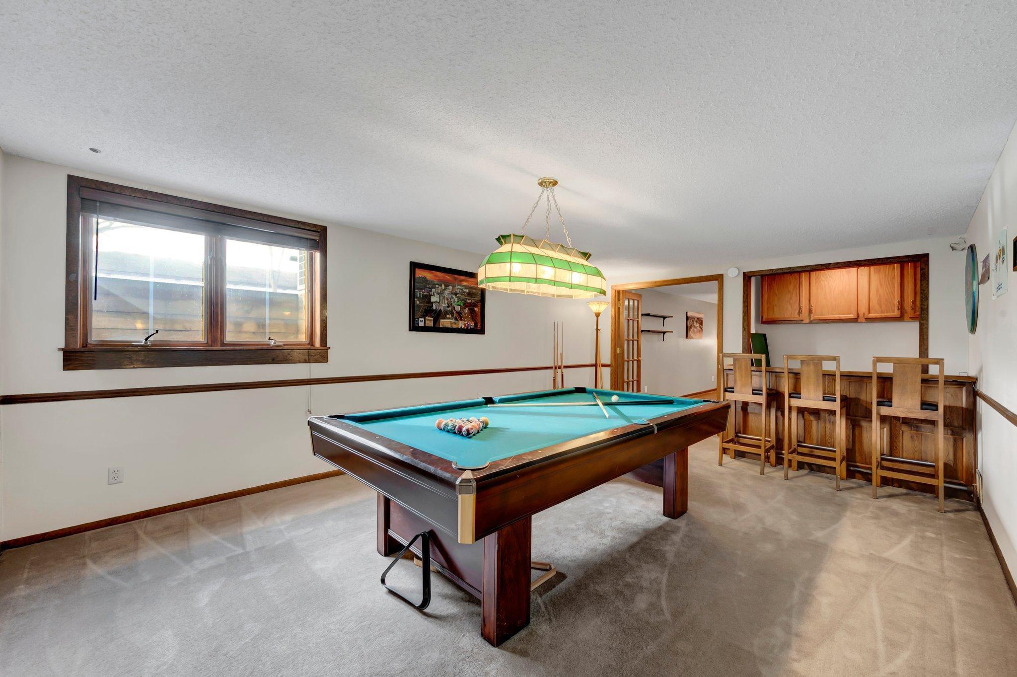 10532 Quebec Road Bloomington, MN 55438 - Photo 32 of 38 Gallery Image 32