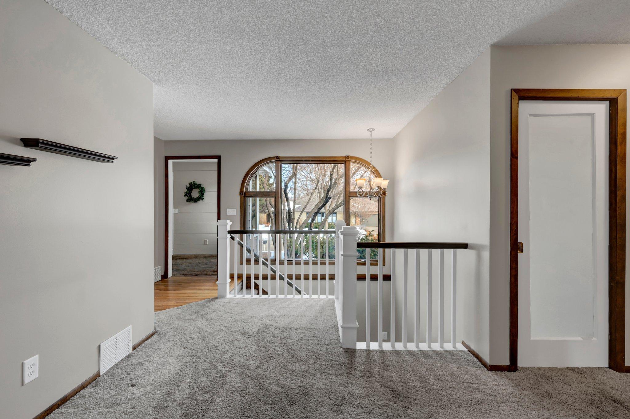 10532 Quebec Road Bloomington, MN 55438 - Photo 8 of 38 Gallery Image 8