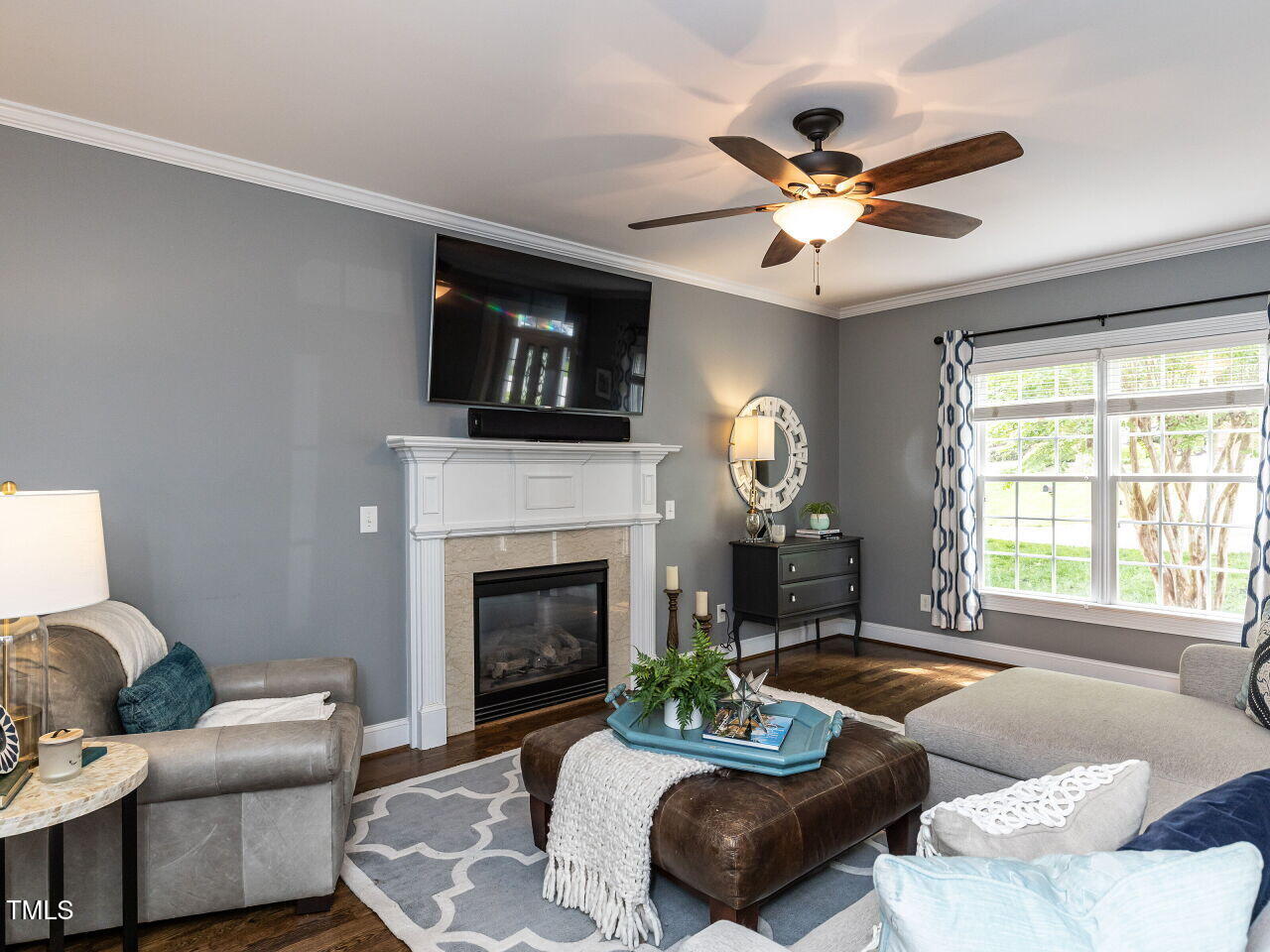 204 Flint Point Lane Holly Springs, NC 27540 - Photo 6 of 40 009-1280x960-family-room-with-fireplace