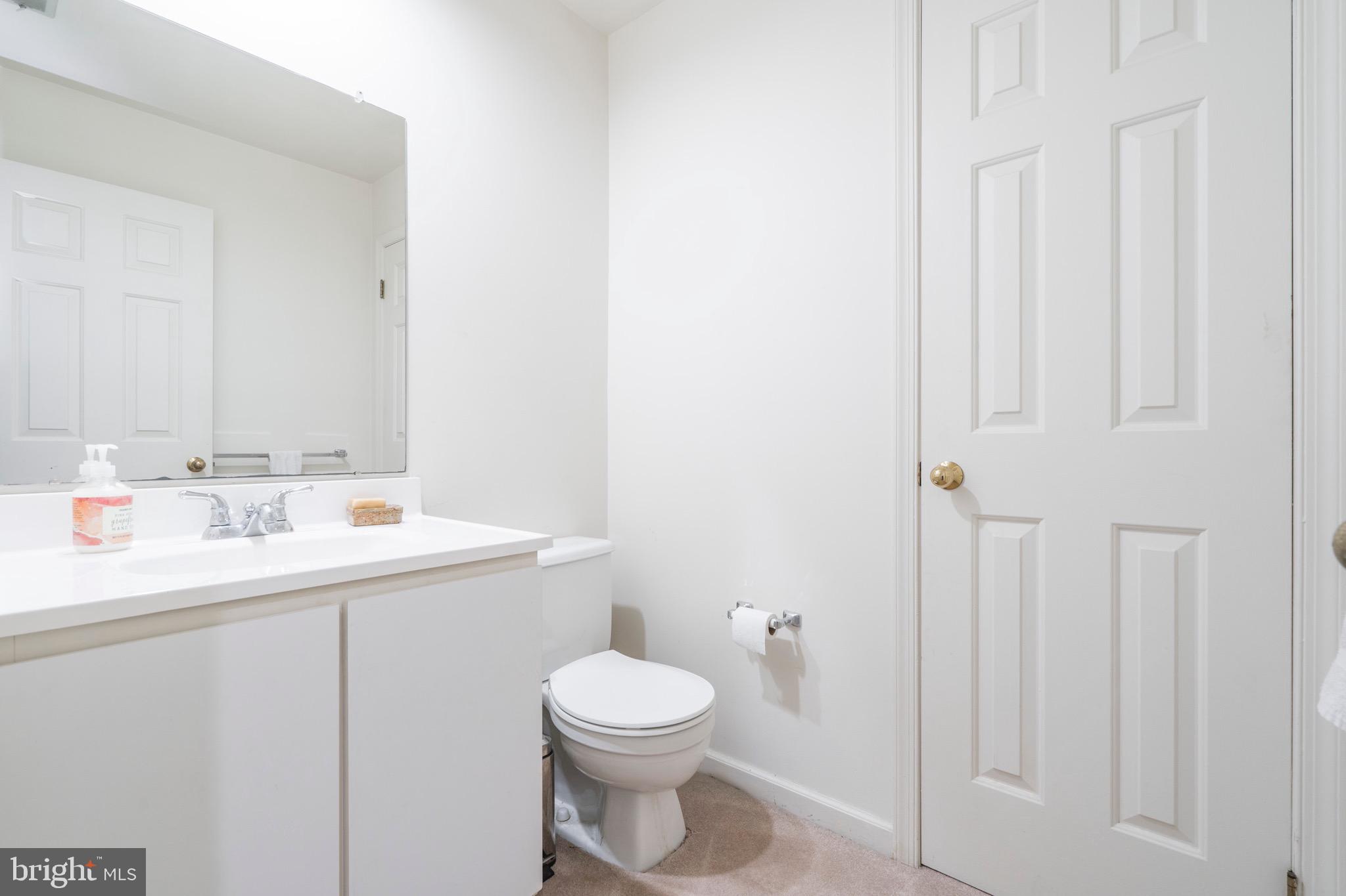 89 Andover Court Chesterbrook, PA 19087 - Photo 17 of 30 Master Bath