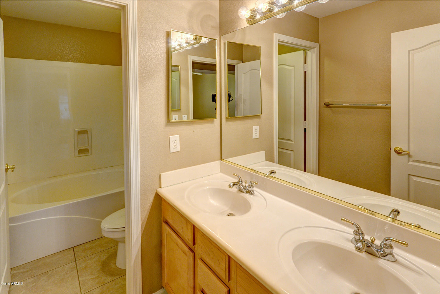 3113 West Adobe Dam Road Phoenix, AZ 85027 - Photo 14 of 21 3113 W Adobe Dam Rd Phoenix AZ-large-015