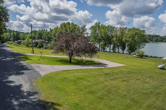 $529,900 | S1281 Cardinal Court, La Valle, WI 53941