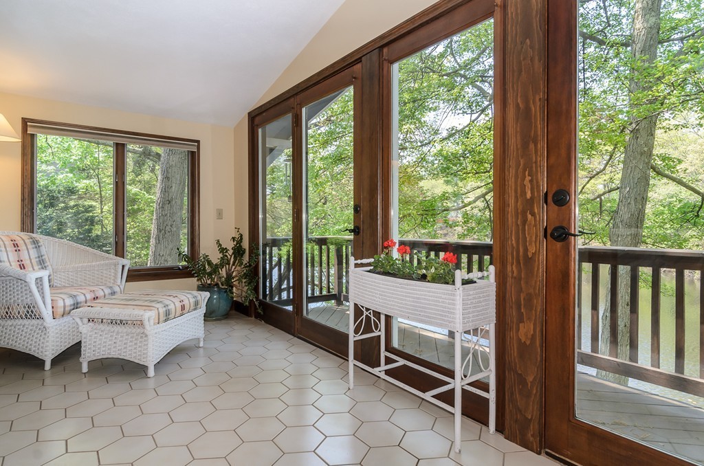 11 Jennings Pond Road Natick, MA 01760 - Photo 12 of 28 Gallery Image 12