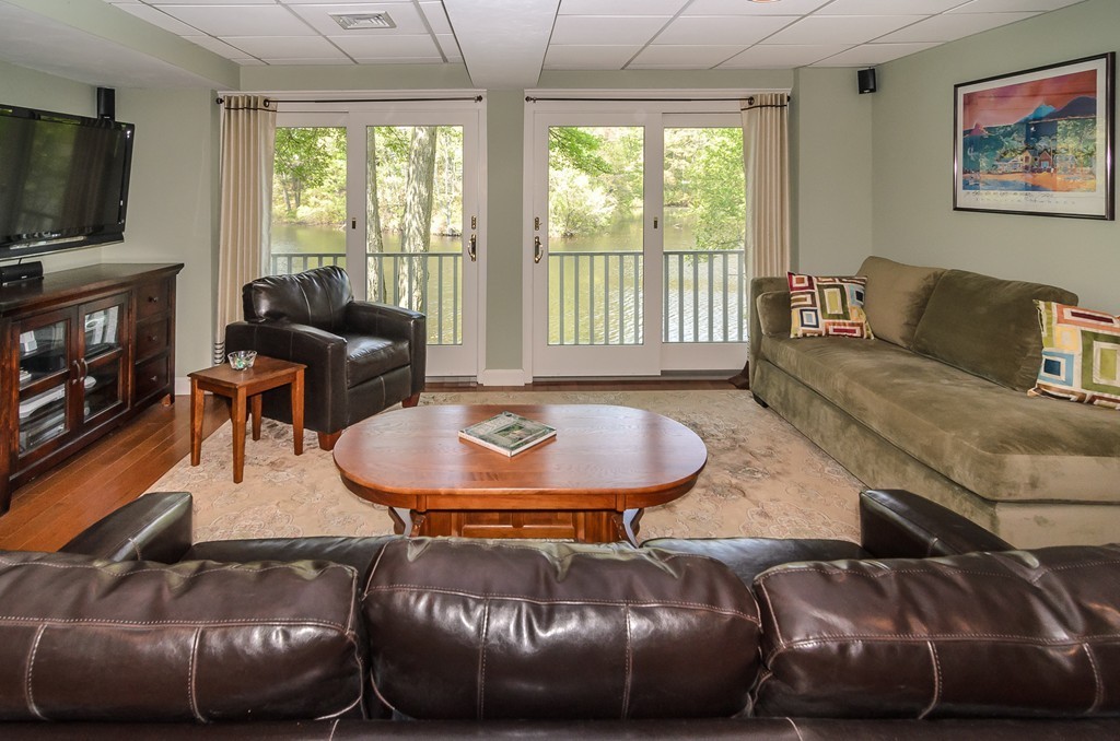 11 Jennings Pond Road Natick, MA 01760 - Photo 2 of 28 Gallery Image 2