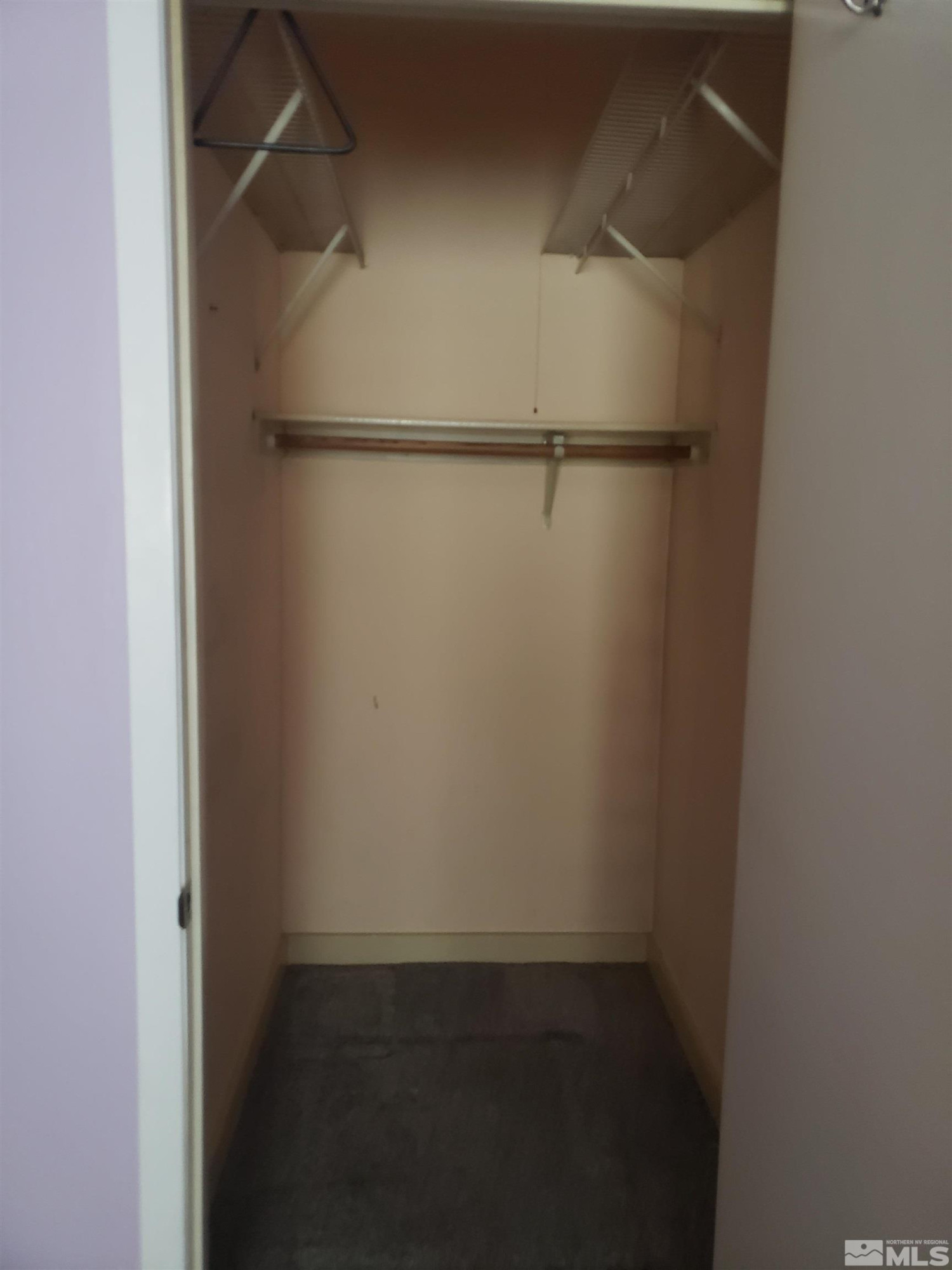325 Gould Street Reno, NV 89502 - Photo 10 of 19 a view of a room