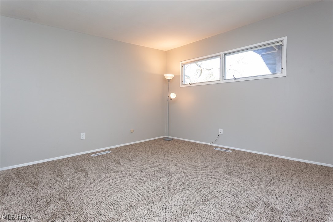 6479 Sherborn Road Parma Heights, OH 44130 - Photo 15 of 24
