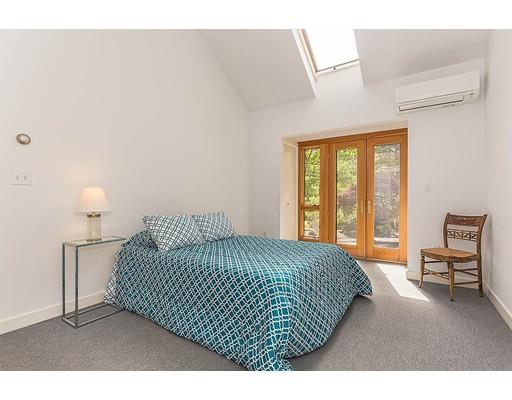 15 Howells Road Belmont, MA 02478 - Photo 12 of 25 Gallery Image 12
