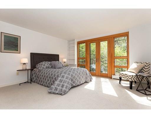15 Howells Road Belmont, MA 02478 - Photo 10 of 25 Gallery Image 10