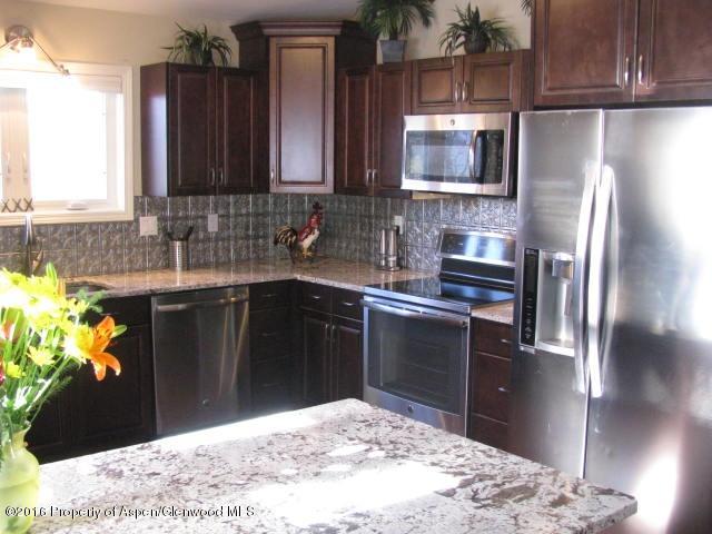 768 Cactus Court Rifle, CO 81650 - Photo 5 of 13 768 Cactus11