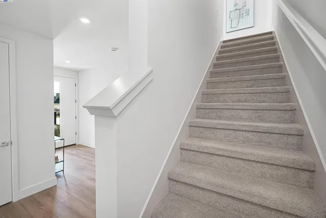 $1,910,712 | 2388 Stanford Street, Alameda, CA 94501