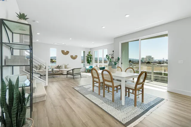 $1,910,712 | 2388 Stanford Street, Alameda, CA 94501