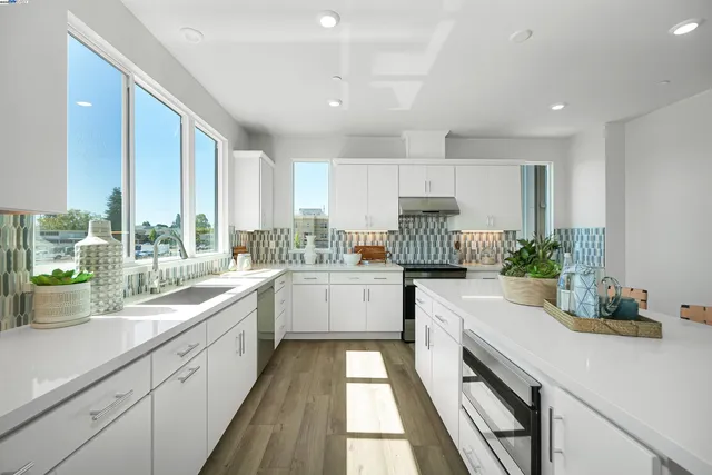 $1,910,712 | 2388 Stanford Street, Alameda, CA 94501