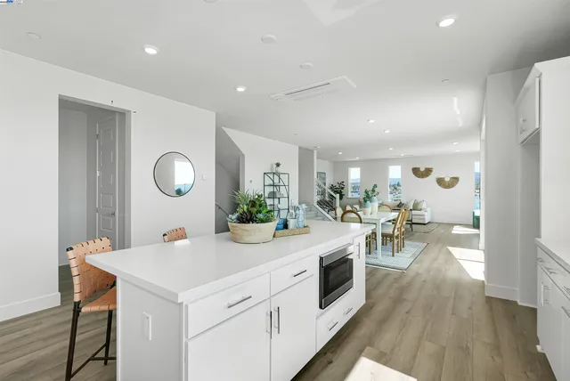 $1,910,712 | 2388 Stanford Street, Alameda, CA 94501