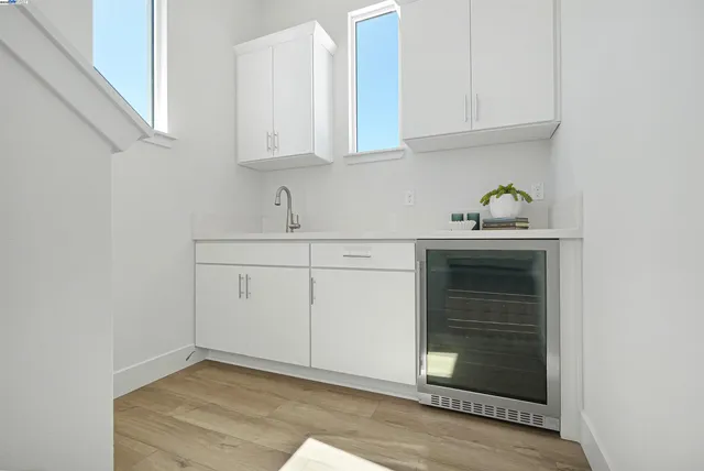 $1,910,712 | 2388 Stanford Street, Alameda, CA 94501