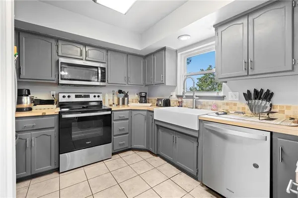 $270,000 | 5826 North Delta Avenue, Kansas City, MO 64151