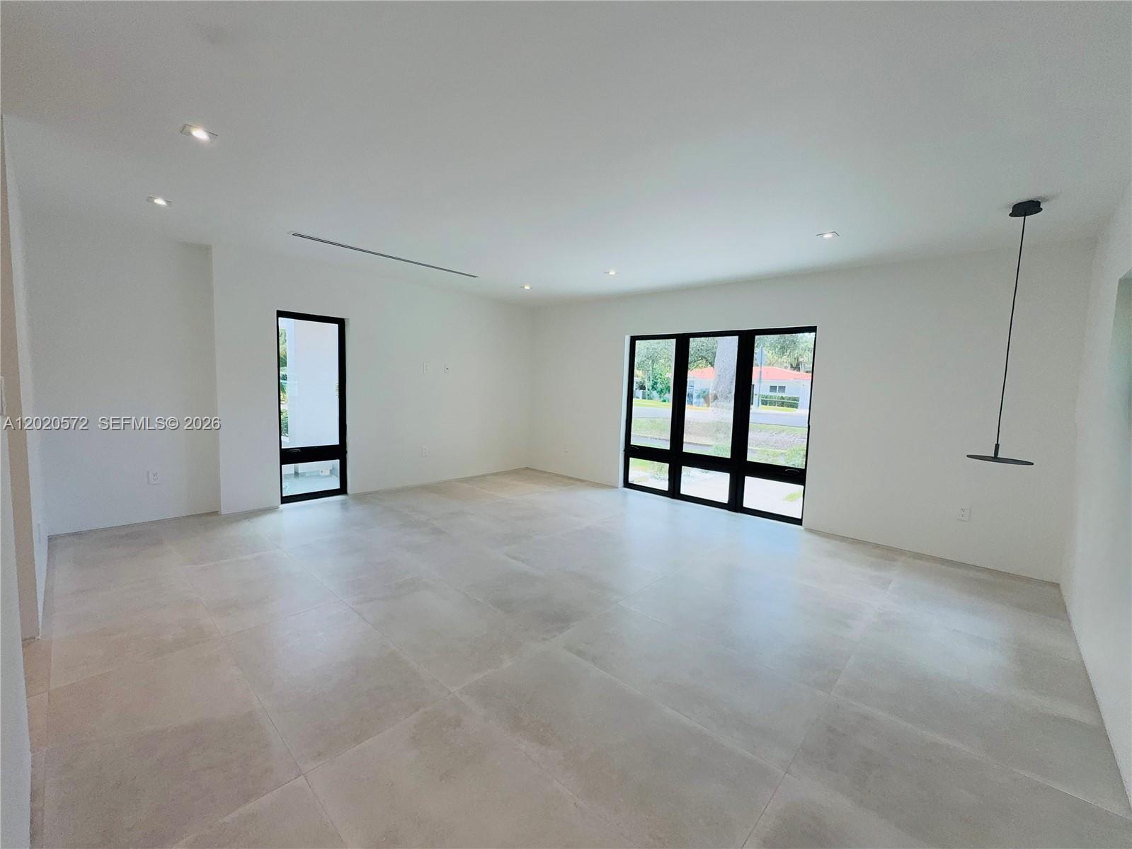 439 Hardee Road Coral Gables, FL 33146 - Photo 16 of 35