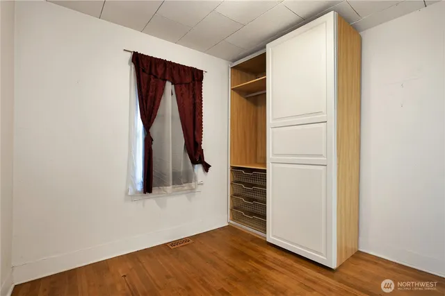 $299,999 | 1001 Legion Way Southeast, Olympia, WA 98501