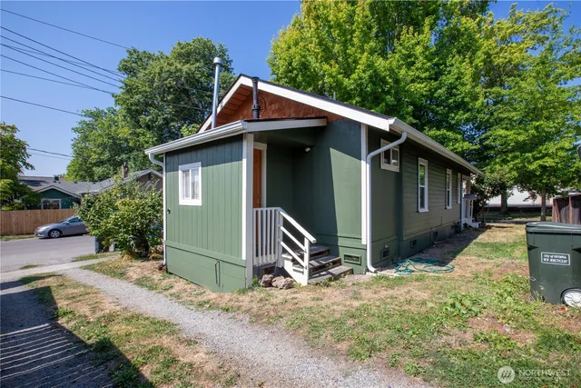 $299,999 | 1001 Legion Way Southeast, Olympia, WA 98501