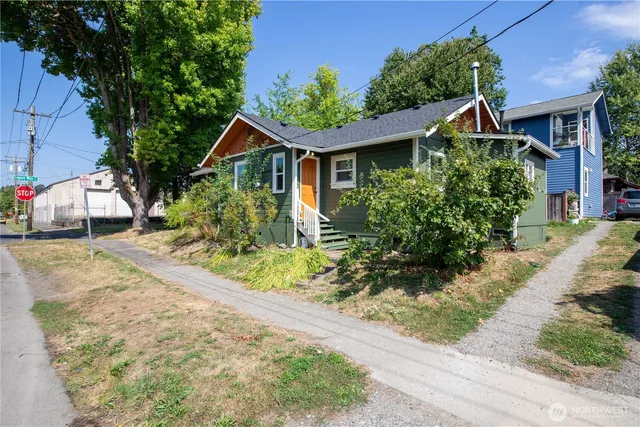 $299,999 | 1001 Legion Way Southeast, Olympia, WA 98501