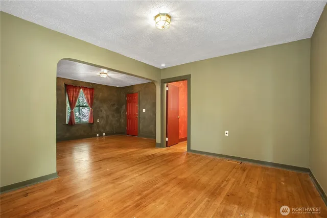 $299,999 | 1001 Legion Way Southeast, Olympia, WA 98501