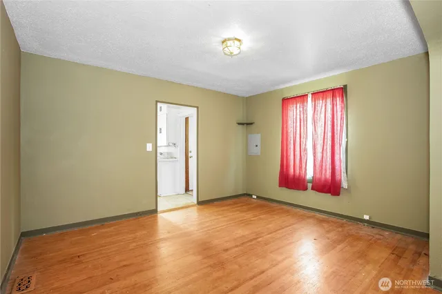 $299,999 | 1001 Legion Way Southeast, Olympia, WA 98501