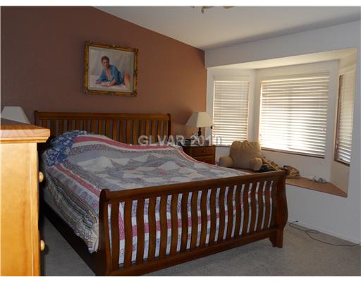 635 Dan Street Henderson, NV 89015 - Photo 4 of 6 Master Bedroom.