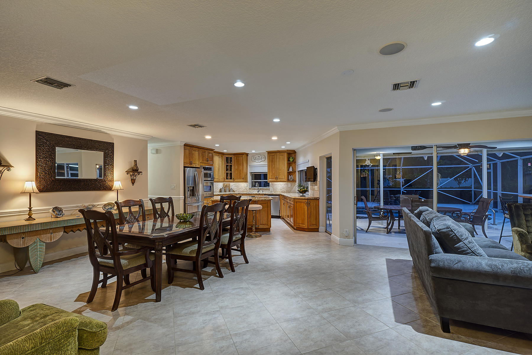 1601 Juana Road Boca Raton, FL 33486 - Photo 7 of 29 Kitchen open to Lg Dining