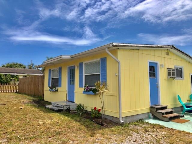 2234 Northeast Pine Ridge Street Jensen Beach, FL 34957 - Photo 13 of 16