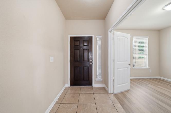 613 Longhorn Cavern Road Leander, TX 78641 - Photo 6 of 37
