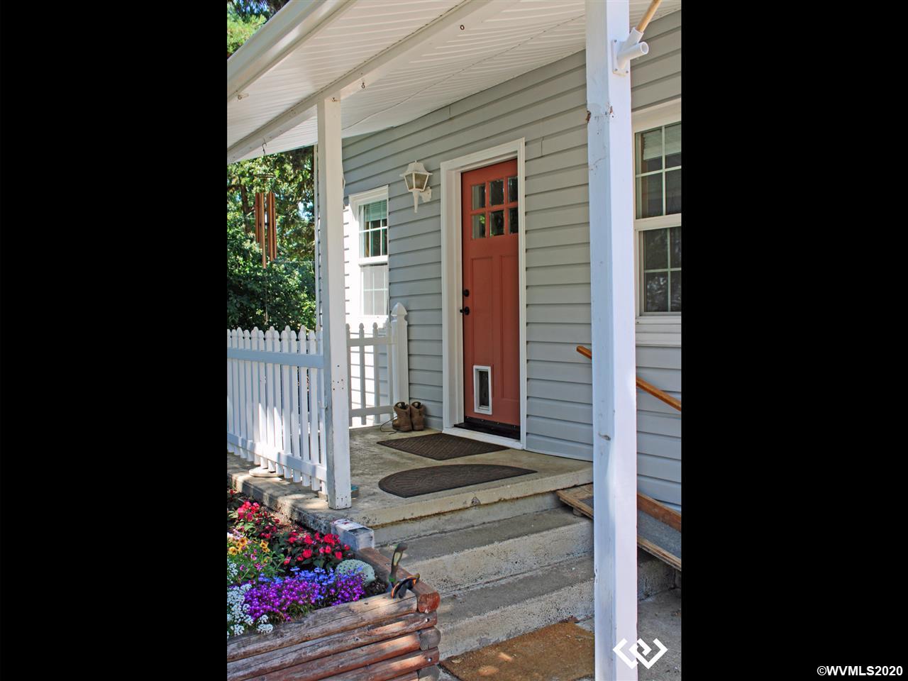 33741 Peoria Road Corvallis, OR 97333 - Photo 3 of 18 Gallery Image 3