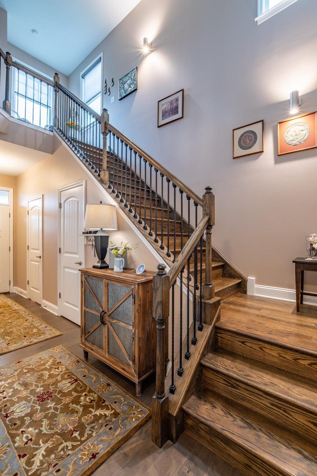 41 Chamberlain Loop Lexington, VA 24450 - Photo 32 of 43 a view of entryway