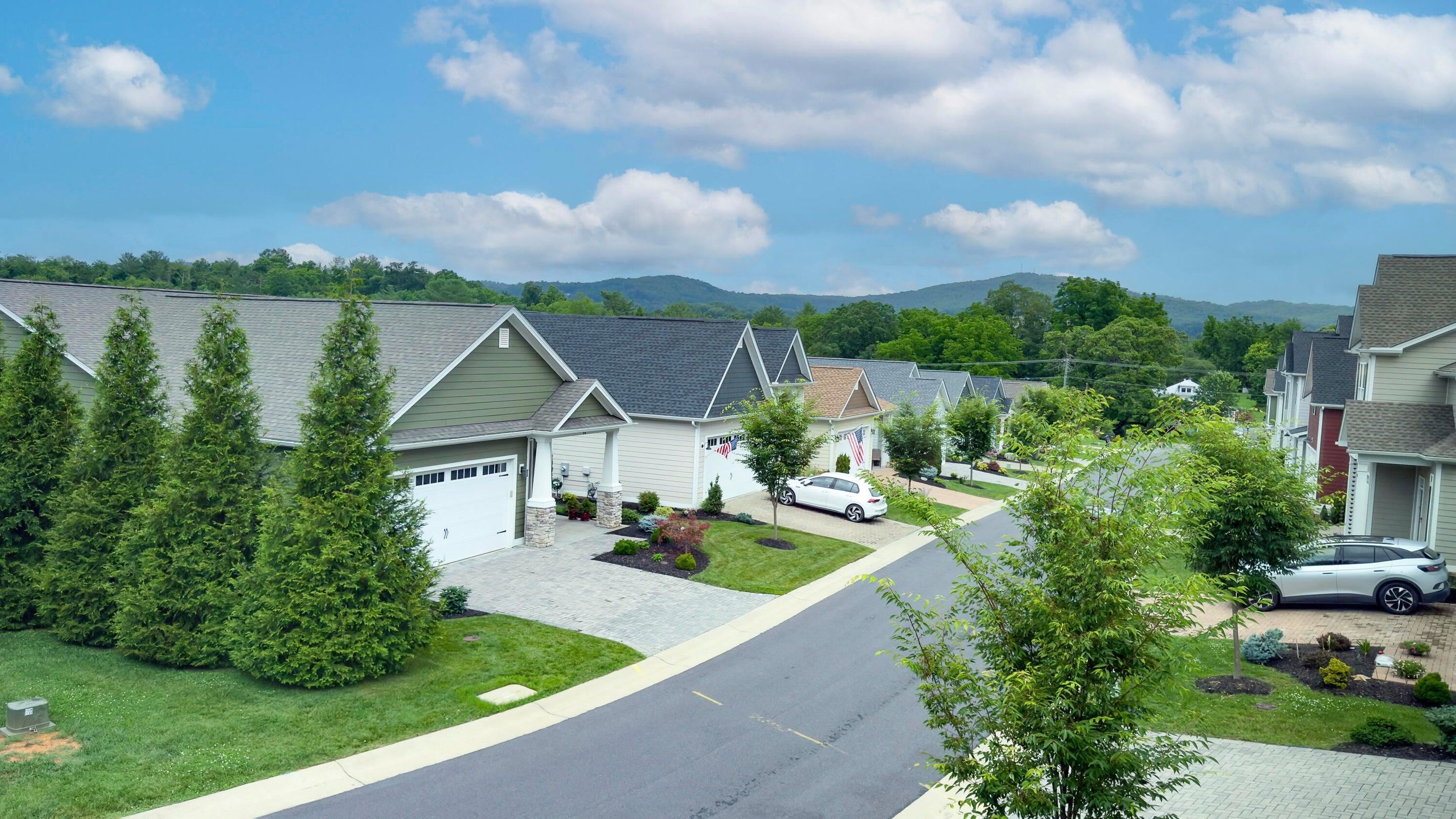 41 Chamberlain Loop Lexington, VA 24450 - Photo 42 of 43 a front view of a house with a yard and lake view