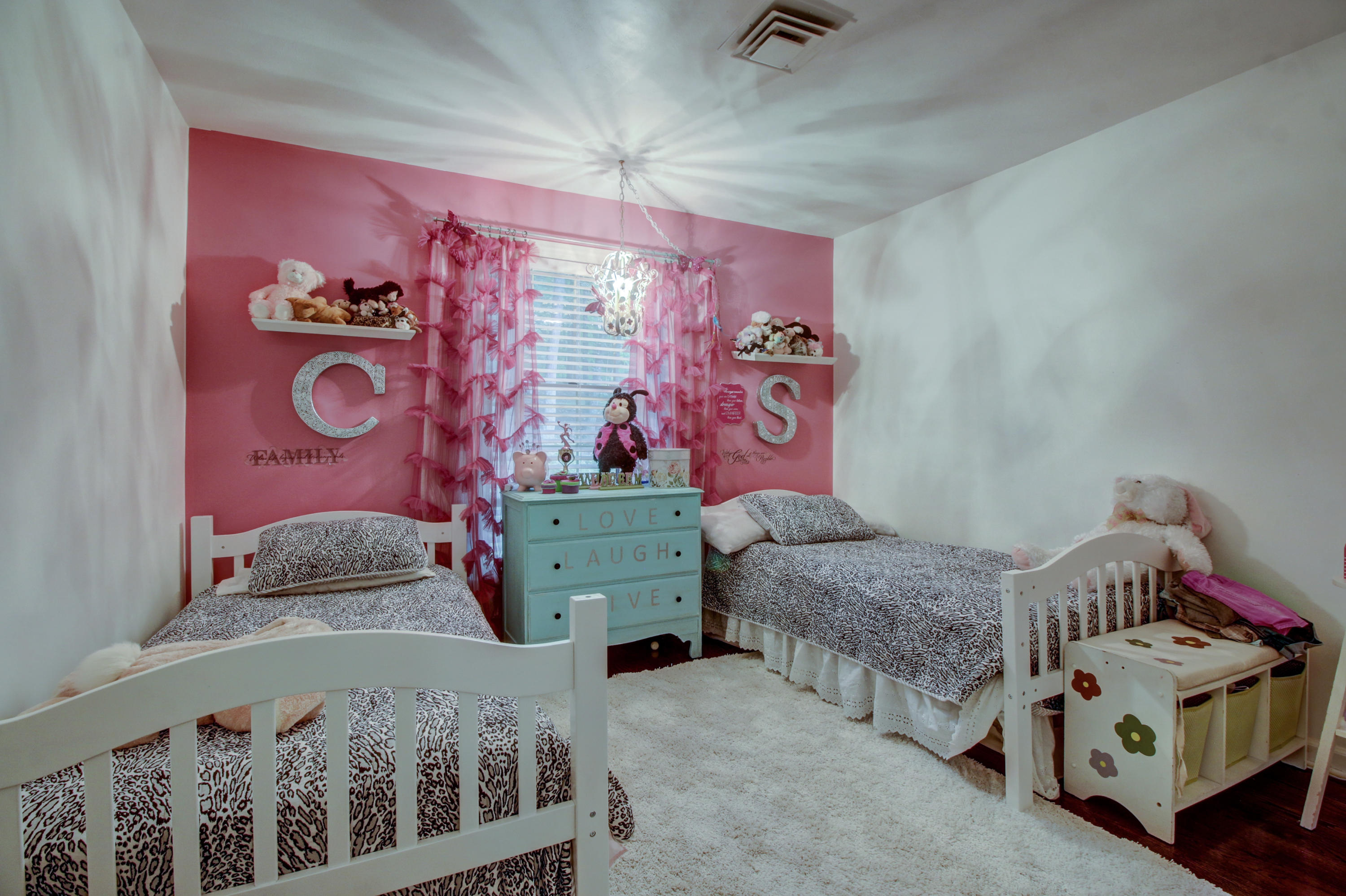 5113 Red Stag Road Roanoke, VA 24018 - Photo 23 of 40 _MG_3041_2_3_4_5_6