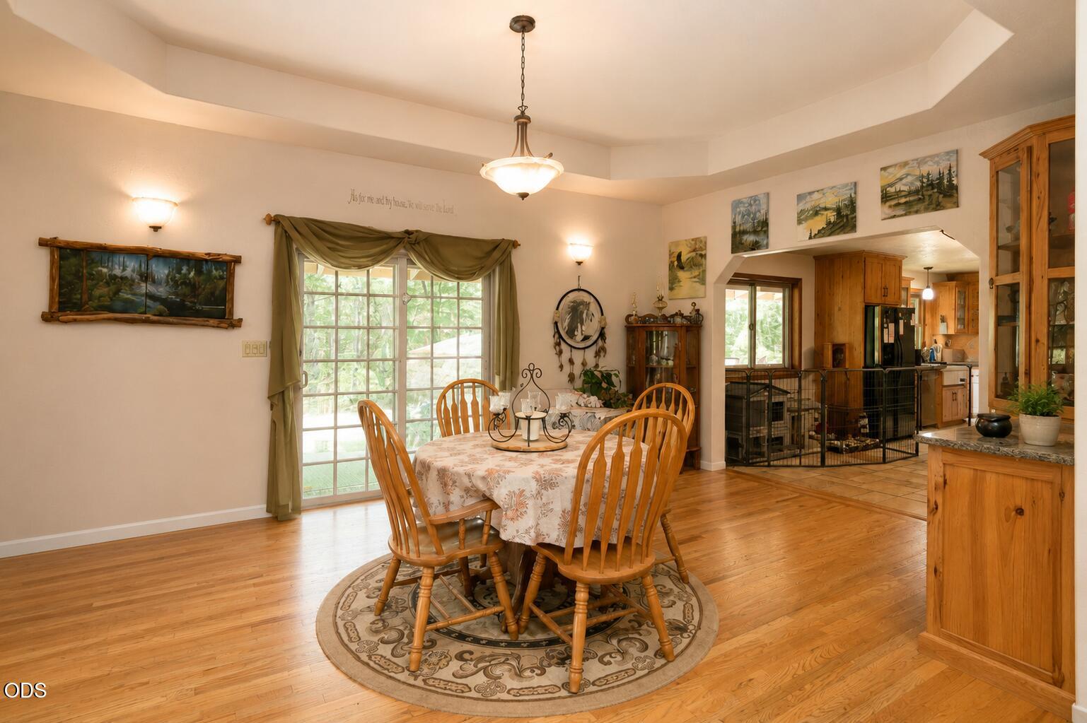 1160 Crow Road Merlin, OR 97532 - Photo 10 of 45 Gallery Image 10